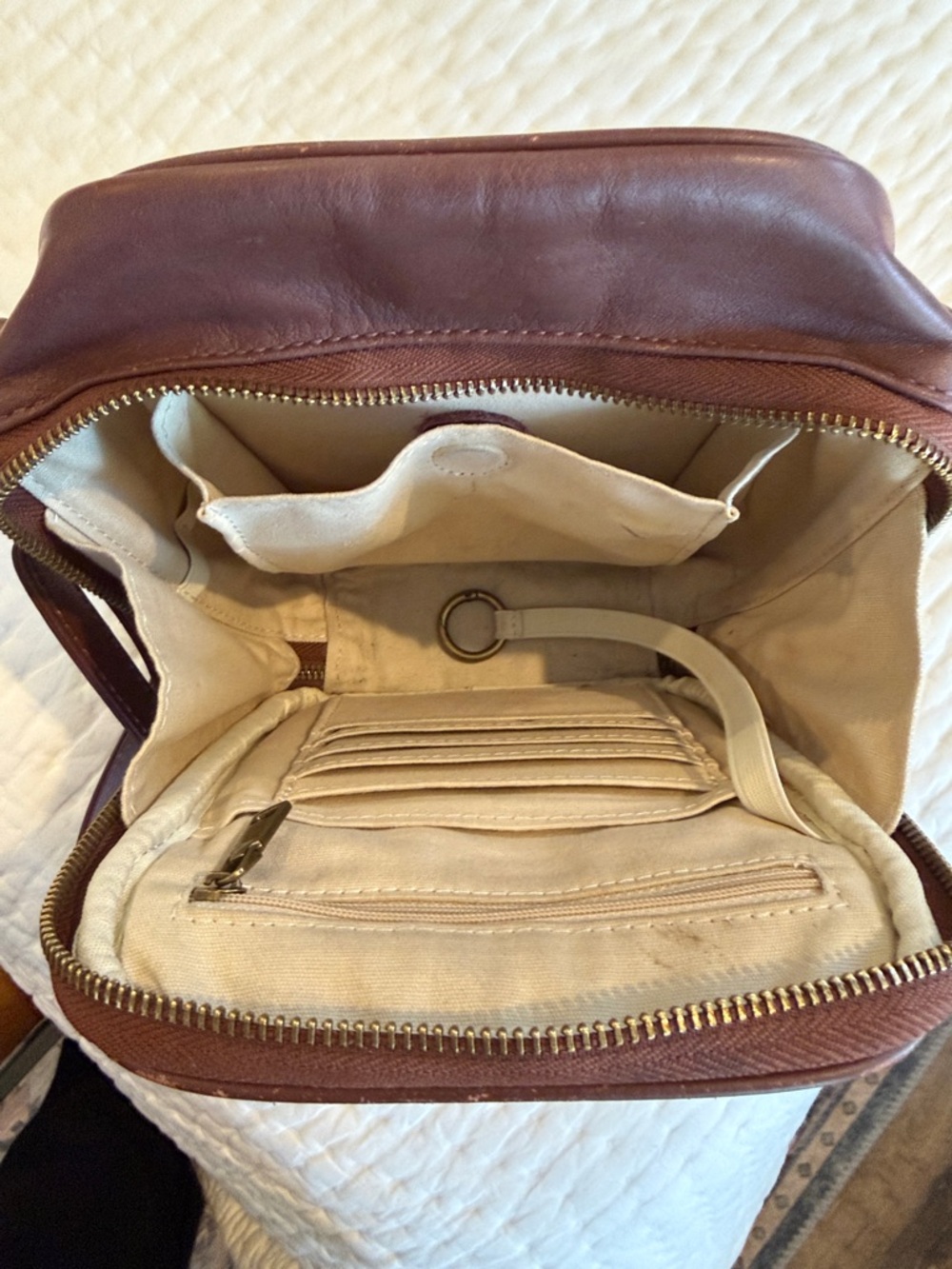 Minooy Leather Crossbody Bag in Brown - Picture 4 of 5